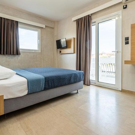 Bemyguest Comfort Zefyros Néi Póri Kültér fotó