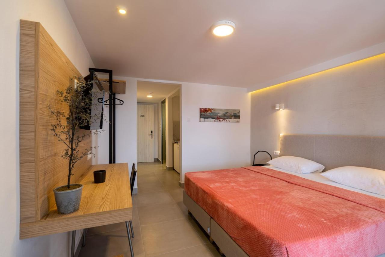 Bemyguest Comfort Zefyros Néi Póri Kültér fotó
