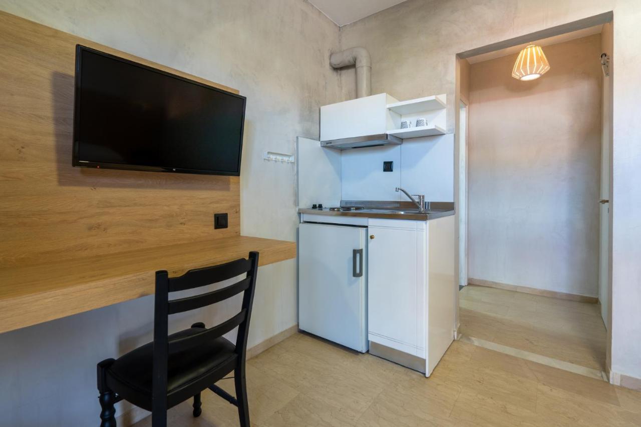 Bemyguest Comfort Zefyros Néi Póri Kültér fotó