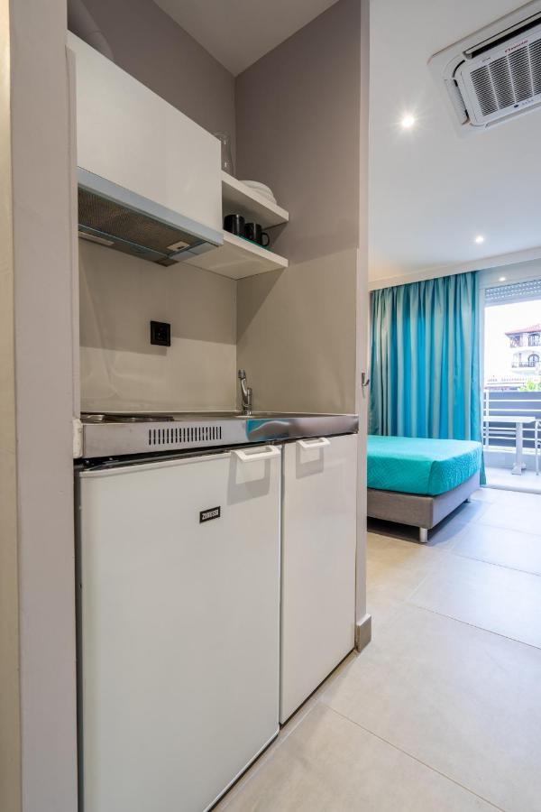 Bemyguest Comfort Zefyros Néi Póri Kültér fotó