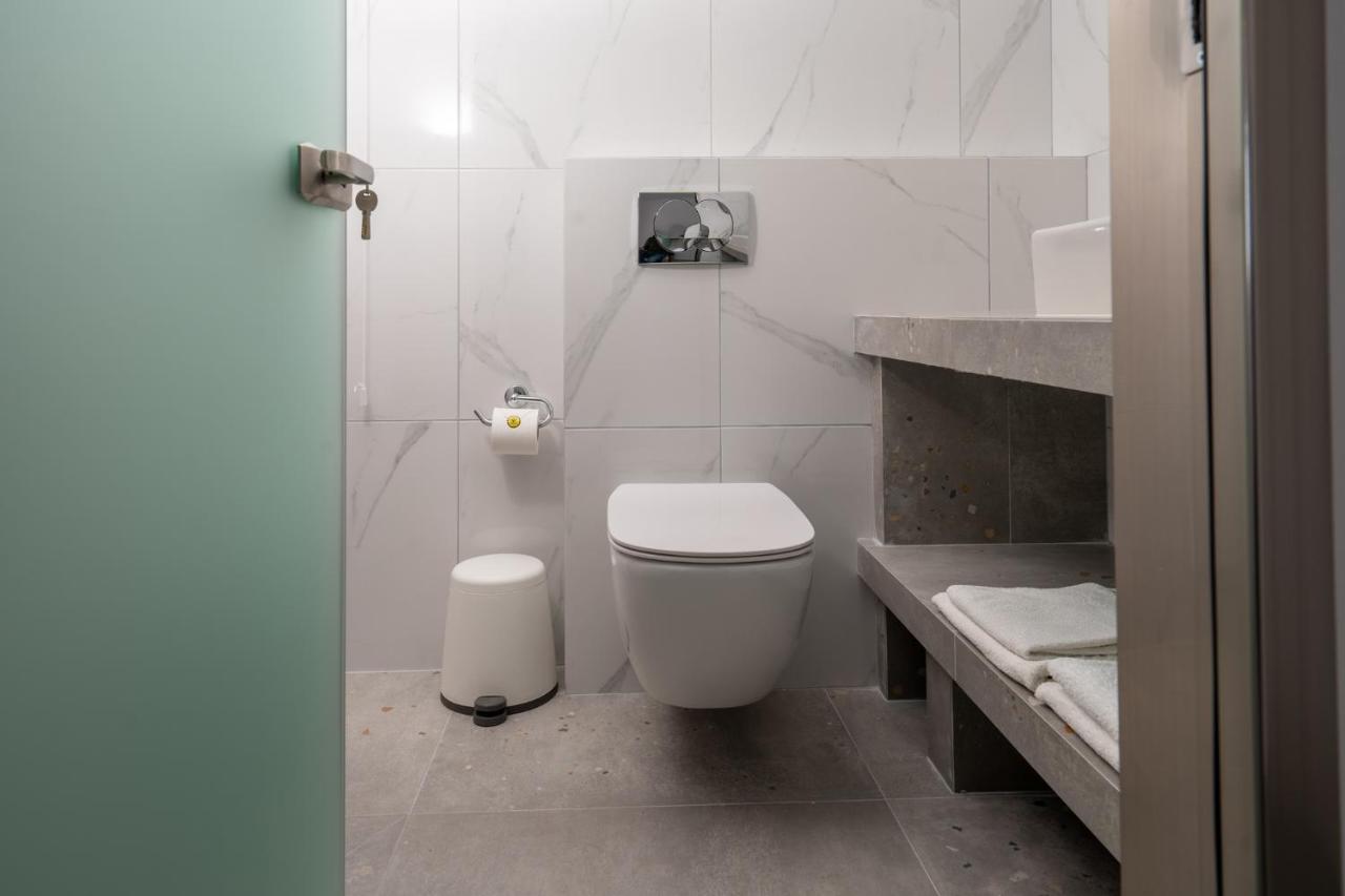 Bemyguest Comfort Zefyros Néi Póri Kültér fotó